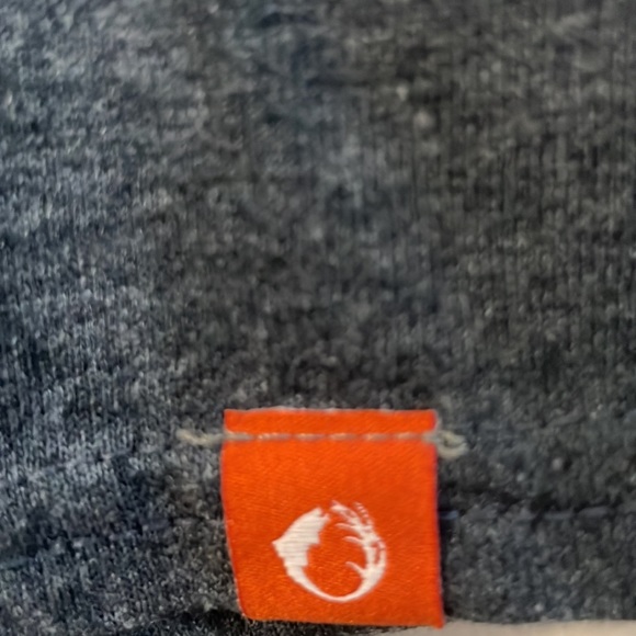 The American Outdoorsman large gray charcoal color t shirt eagle graphic - Picture 3 of 6